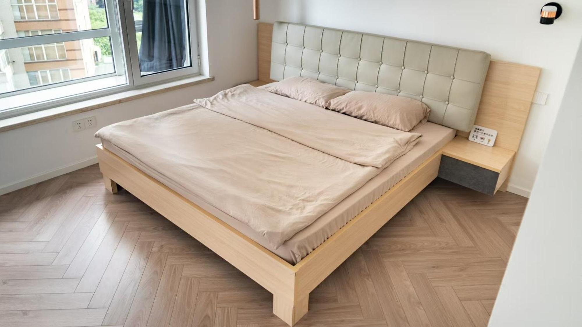 Eastern Hub - Jingan Temple Branch Yige French Window, Three Bedrooms, Double Balcony, Near Hang Lung Plaza People's Square *